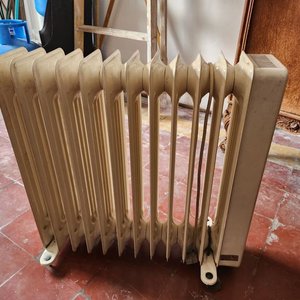 Lote anterior: Radiador Eléctrico Rotel Beige con Termostato