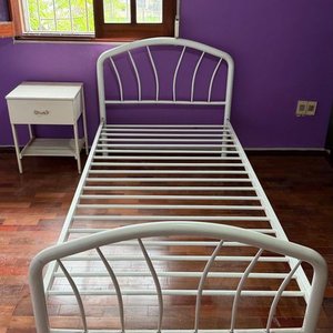 Cama de Plaza y Media en Caño con Colchón Perm-a-Soft - imagen 2
