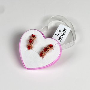 Par de Caravanas Enchapadas con Piedras Rojas y Circones - imagen 2