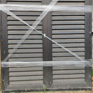 Lote anterior: Puerta Doble Hoja Aluminio Negro con Celosías y Cerradura