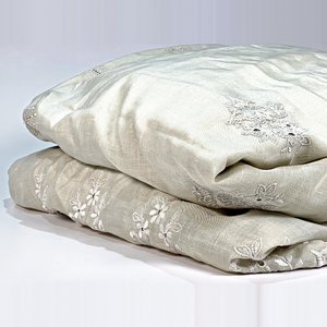 Dos Cortinas de Hilo Beige con Bordado Floral - 2.60m x 1.50m - imagen 3