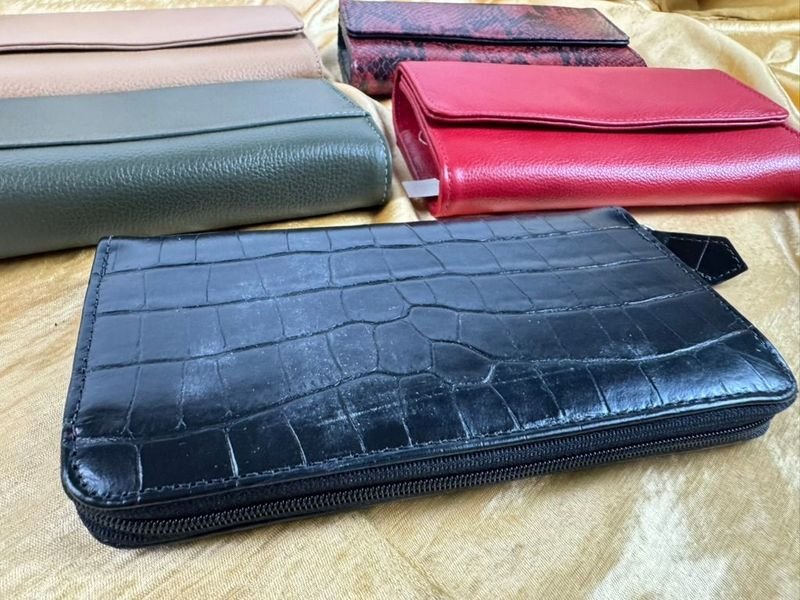 Item 829260 - Image 1