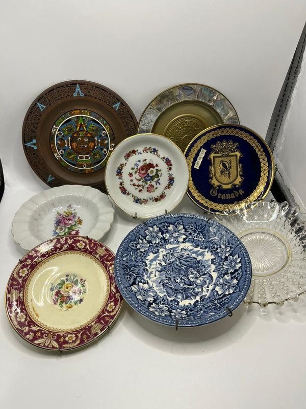 8 Platitos decorativos de distintos tamaños - imagen 4