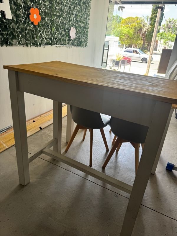 MESA DE OFICINA CON TAPA NATURAL - imagen 1