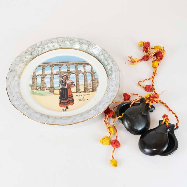 Item 2106900 - Image 0