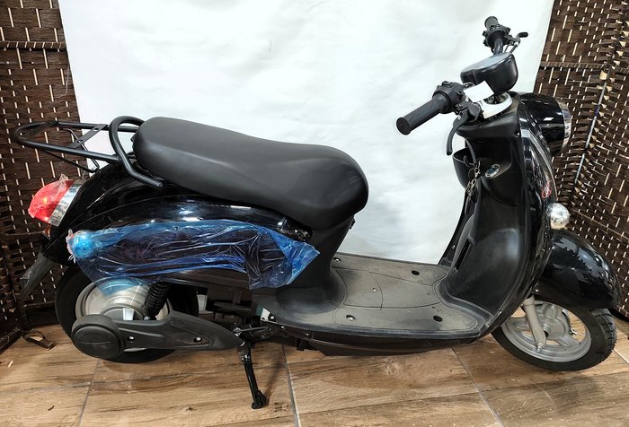 Item 16829 - Image 1