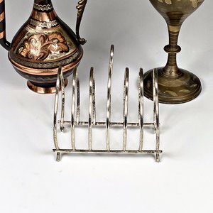 Juego de 3 piezas: Cafetera de cobre y metal, florero de bronce y porta tostadas de metal - imagen 2