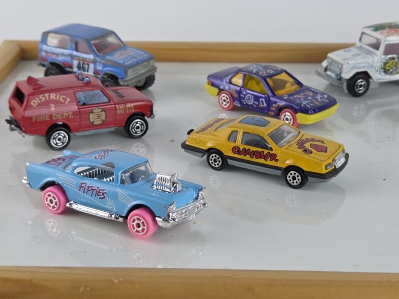 Colección de coches Majorette, juguetes en excelente condición - imagen 6