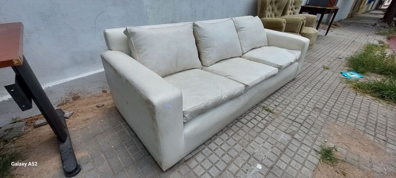 Sofá de tres cuerpos blanco - imagen 2