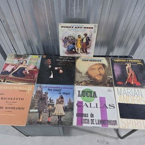 Lote de 9 Vinilos: Ópera, Tango, Folclore y Música Rusa - imagen 2