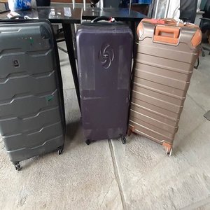 Lote anterior: Set de 3 Valijas Rígidas de Viaje