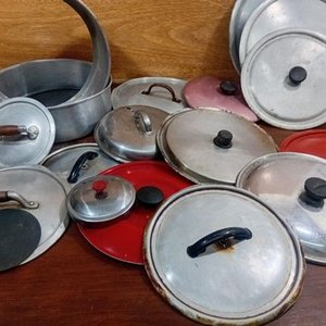 Lote de Tapas de Ollas y 2 Torteras Desmontables - imagen 2