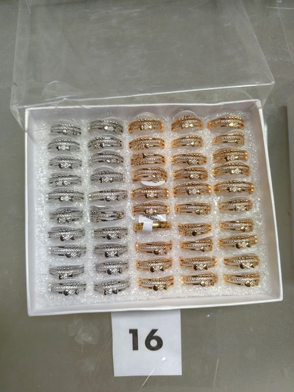 Pack 50 Anillos Acero Inoxidable Color Plata y Oro