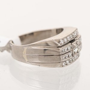Anillo de Oro 14k con Brillantes y Diseño Moderno - imagen 2