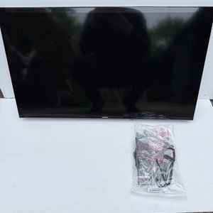 Smart TV Enxuta 32" HD con Caja Original - imagen 2
