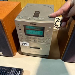 Mini Componente Sony con Subwoofer de los 90s - imagen 2