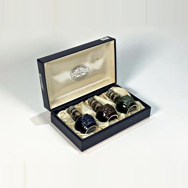 Estuche con 3 Botellas de Whisky Royal Salute de Cerámica