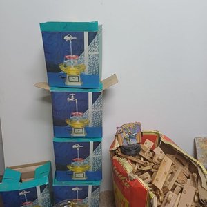 Lote Variado: Porta Abanicos, Portaretratos, Alpargatas y Adornos Navideños - imagen 7
