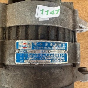 Alternador Automotriz con Polea y Soportes - imagen 2