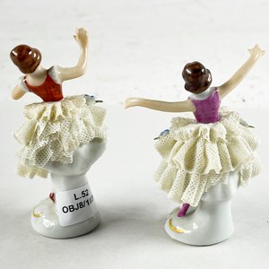 Par de Figuras de Bailarinas en Porcelana Alemana - imagen 3