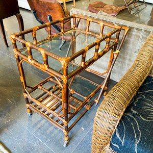 Mesa Auxiliar de Bambú con Ruedas y Juego de Comedor de Madera - imagen 1