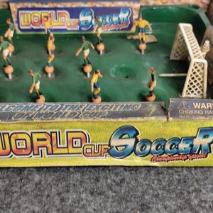 Futbolito Antiguo "World Cup Soccer" con Caja Original - imagen 2