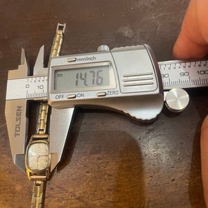 Reloj Girard-Perregaux Vintage Dama Caja Rectangular Oro y Acero - imagen 6