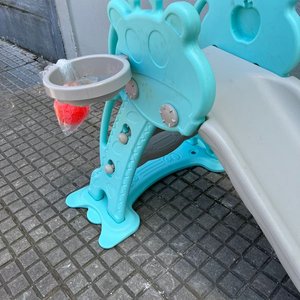 Tobogán Infantil de Plástico con Aro de Basketball y Adhesivos - imagen 6