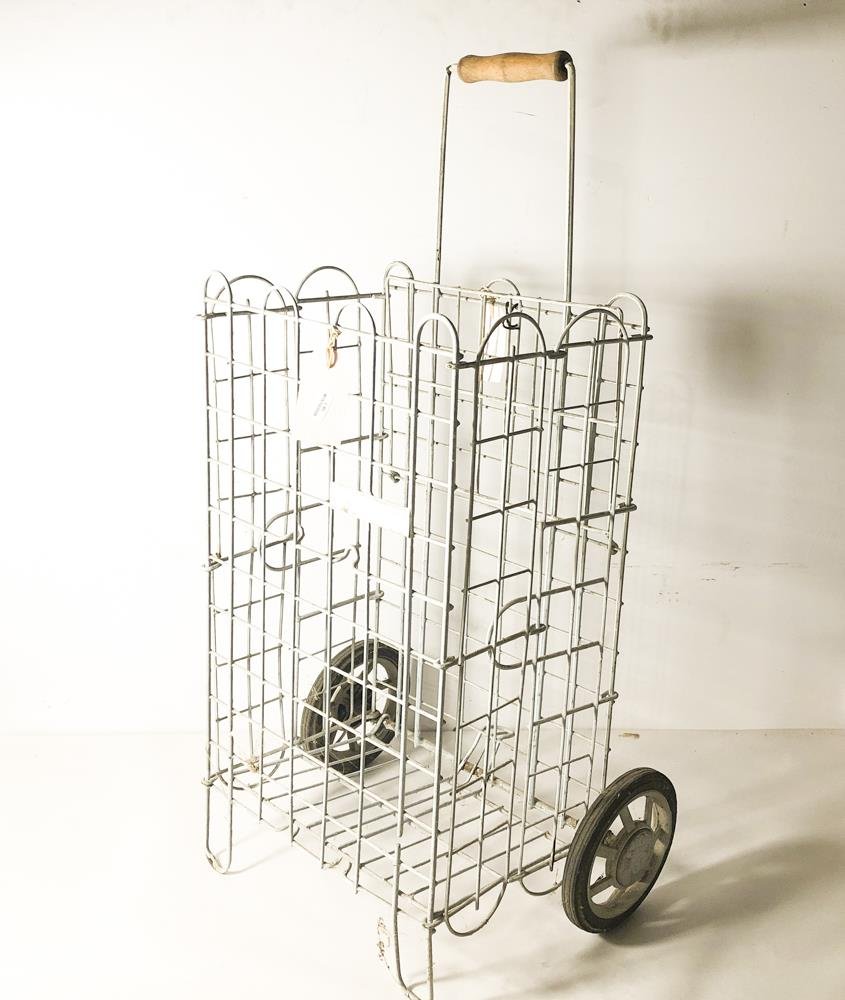 Carro de feria plegable con ruedas y manija de madera