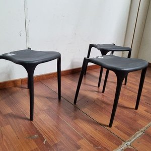 Juego de 3 Banquetas Negras Modernas (40x39x45 cm) - imagen 3