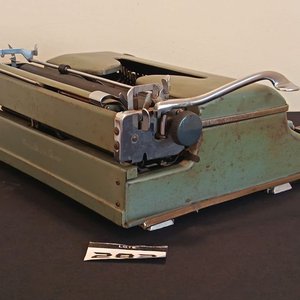 Máquina de Escribir Vintage Torpedo Alemana - Década de 1950 - imagen 10