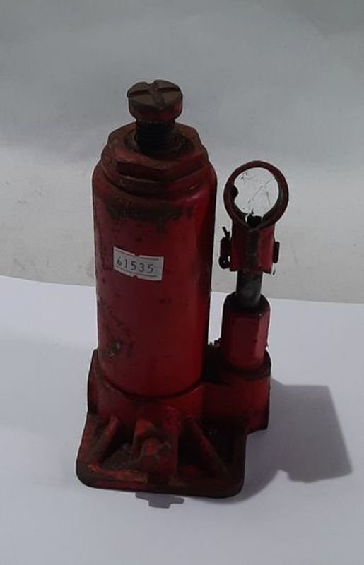 Gato Hidráulico Tipo Botella Rojo 2 Toneladas Sin Palanca