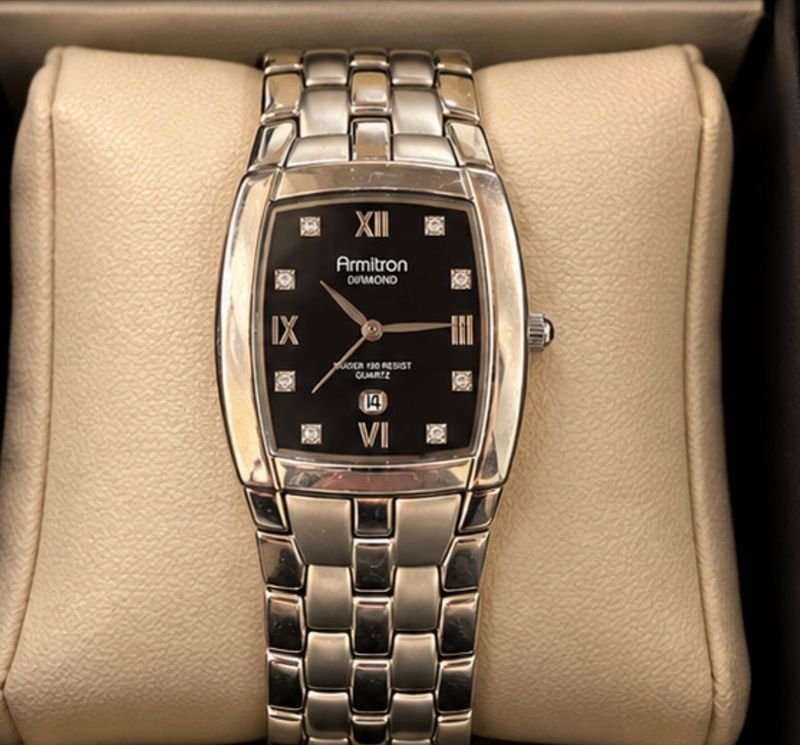 Reloj Armitron Diamond Elegance Collection Acero Inoxidable Cuarzo