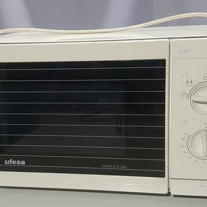 Microondas Manual UFESA Complete 220 Blanco - imagen 1