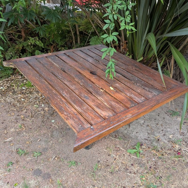 Mesa y banco de madera para exterior - imagen 8