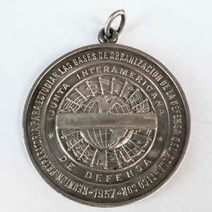 Medalla Plata 900 Argentina 1957 Junta Interamericana de Defensa - imagen 2