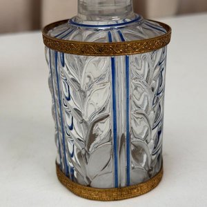 Juego de Cristal Tallado: Florero y Cuenco con Detalles Metálicos - imagen 9