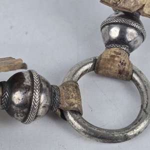Cabezada de Caballo Antigua con Detalles en Plata - imagen 3