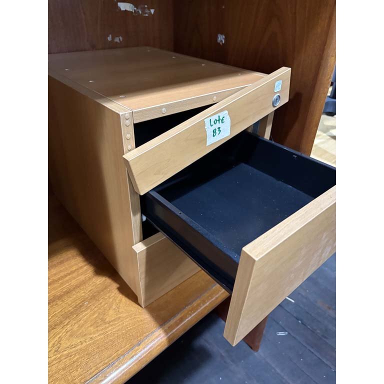 Item 2104689 - Image 1