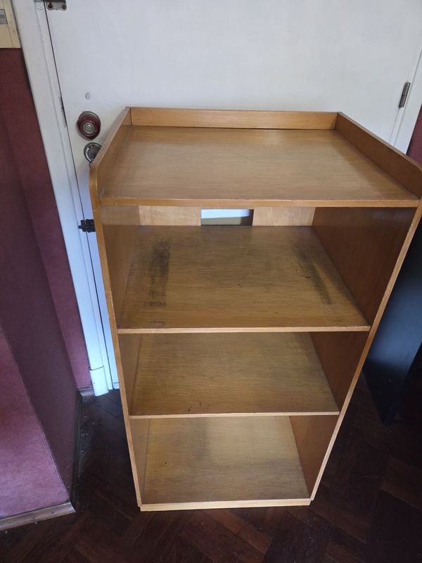 Estantería de madera de excelente calidad - imagen 2