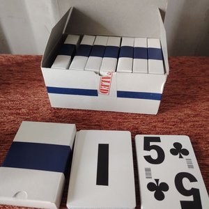Caja con 8 Mazos de Cartas de Póker Especial Magia - imagen 6