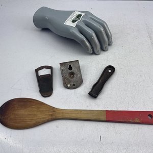 Colección de 3 Destapadores Coca-Cola y Cuchara de Madera - imagen 4