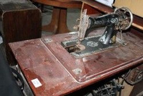 Maquina de coser Singer en buen estado - imagen 1