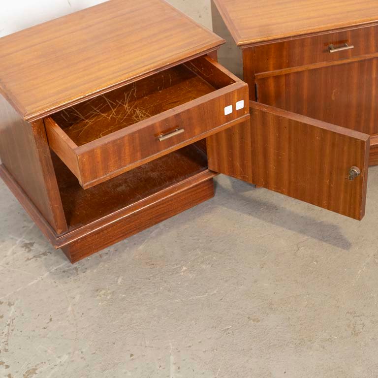 Item 2101905 - Image 2