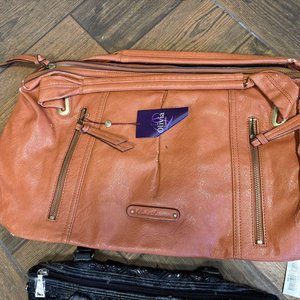 Lote de 6 Carteras de Cuero y Material Sintético - imagen 2