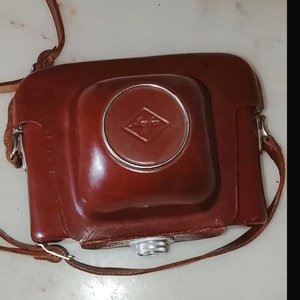 Cámara Fotográfica Agfa Ambi Silette Alemana con Estuche de Cuero - imagen 7