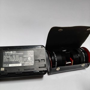 Lote siguiente: Cámara VHS Minolta Master Series V-16R con Lentes Japoneses y Accesorios