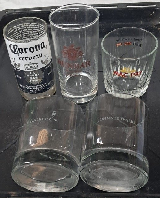 Lote de 5 Vasos de Propaganda: Corona, Dunbar, Mac Pay, Johnnie Walker