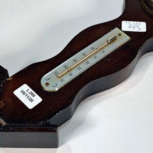 Barómetro de Madera con Dos Relojes y Termómetro - imagen 2