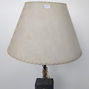 Lámpara de Pie Rústica de Madera con Pantalla de Tela - imagen 3